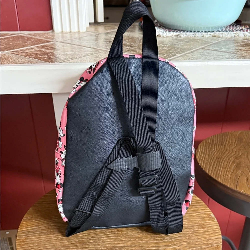 Bioworld Minnie Mouse Pink and Black Kids Backpack